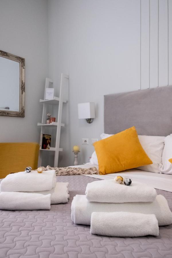 Eighty Four Luxury Rooms Rom Eksteriør billede