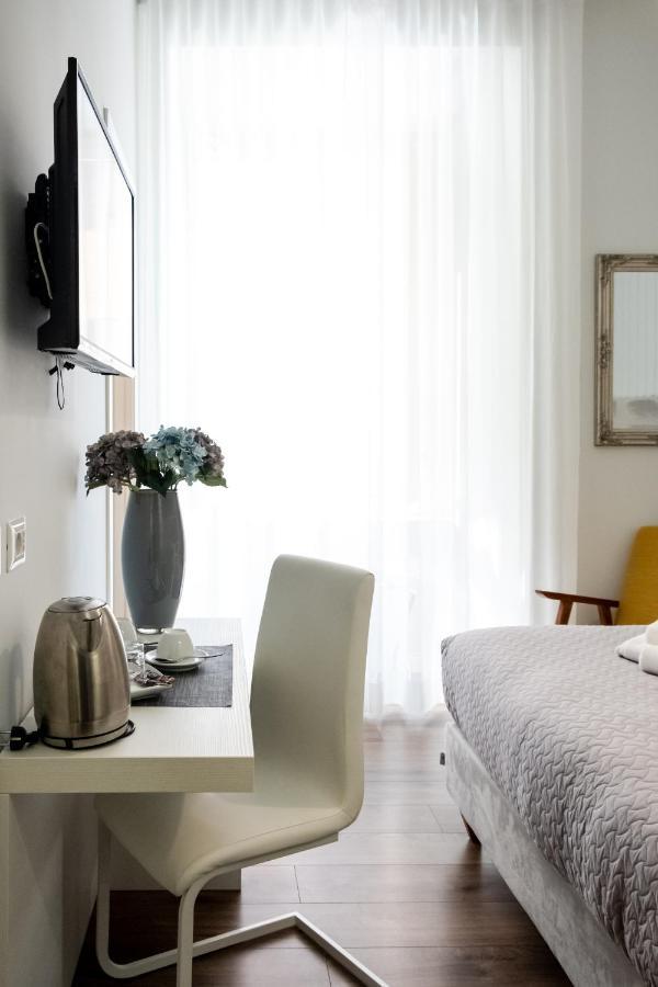 Eighty Four Luxury Rooms Rom Eksteriør billede
