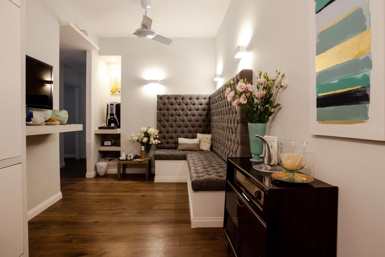 Eighty Four Luxury Rooms Rom Eksteriør billede