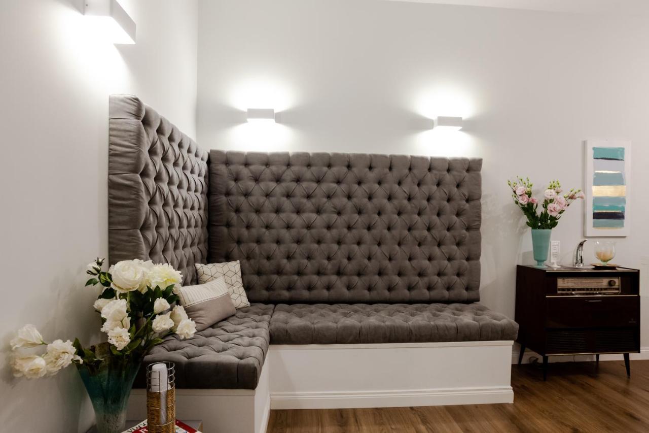 Eighty Four Luxury Rooms Rom Eksteriør billede