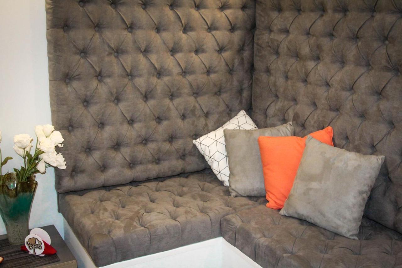 Eighty Four Luxury Rooms Rom Eksteriør billede
